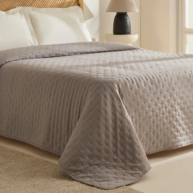 Breezy Bedsprei Grijs – 230 x 240 cm