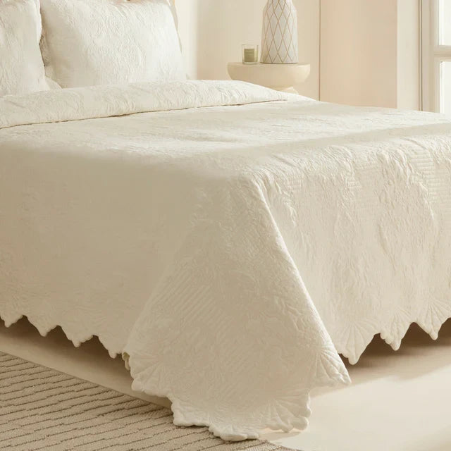 KARACA Camille Sprei Set Ecru 230x240 cm + 2 (50x70 cm)