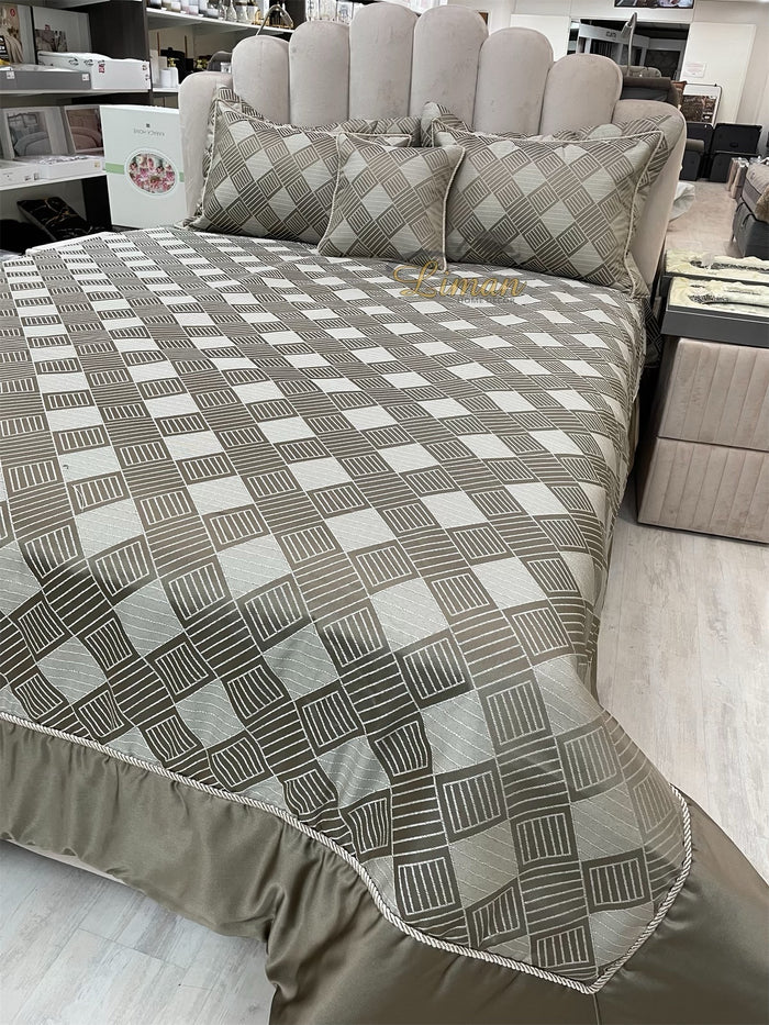 IPEKCE Ipekce Class Bedspreiset 4 Delig Beige