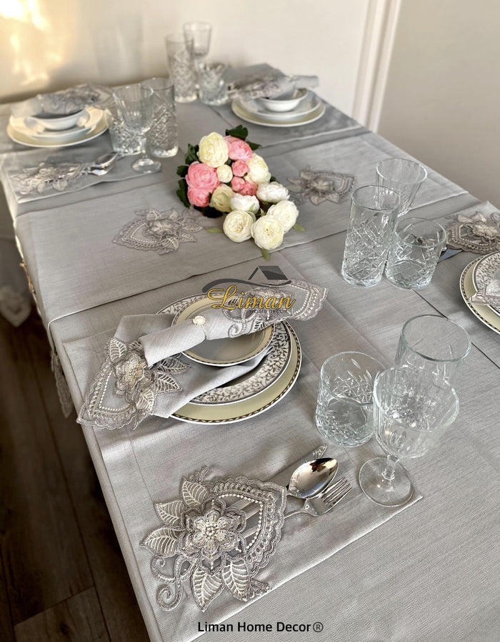 Liman Home Decor - Liman Online Menekse Tafelkleed Set Met Placemat Grijs 34 Dlg