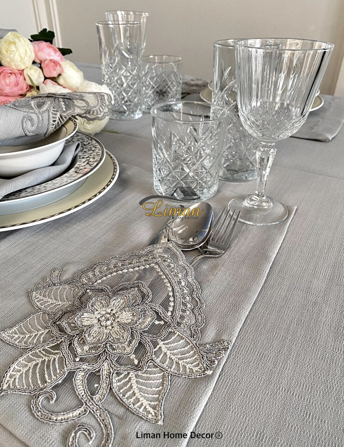 Liman Home Decor - Liman Online Menekse Tafelkleed Set Met Placemat Grijs 34 Dlg