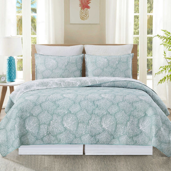 Sea Breeze Coral Coverlet Set